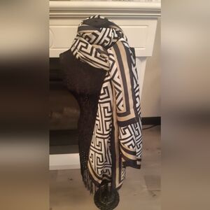 Women's Black with Geometric Patterned Scarf/Wrap Great For Travel. O/S